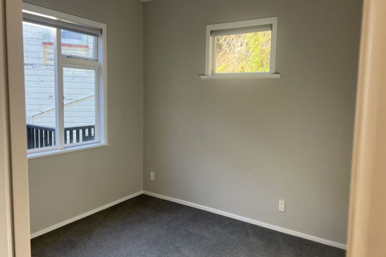 Photo of property in 479 Ohiro Road, Brooklyn, Wellington, 6021