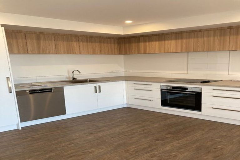 Photo of property in 105/1 Hewitts Road, Merivale, Christchurch, 8014