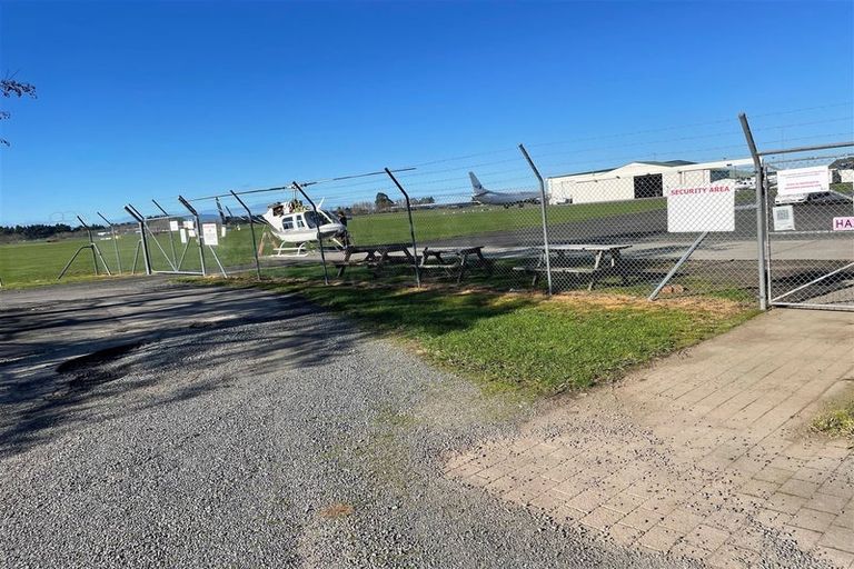 Photo of property in 1 Steele Road, Forest Lake, Hamilton, 3200