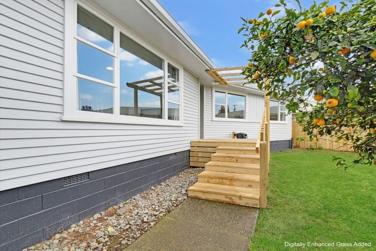 Photo of property in 56 Tutaenui Road, Marton, 4710