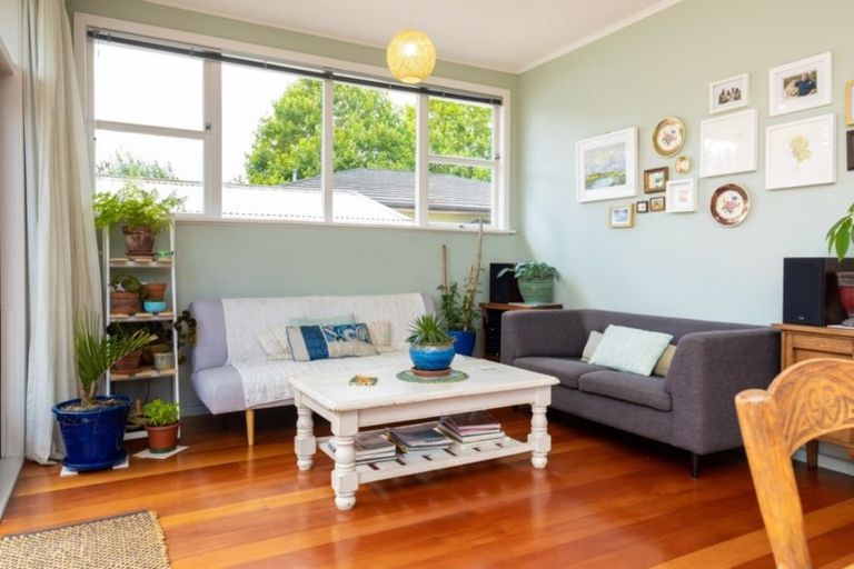 Photo of property in 405 Pepper Street, Saint Leonards, Hastings, 4120