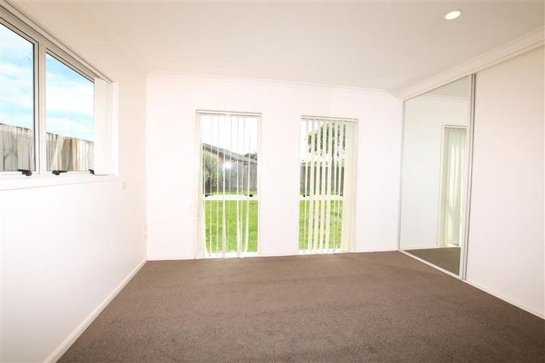 Photo of property in 57 Waimahia Avenue, Weymouth, Auckland, 2103