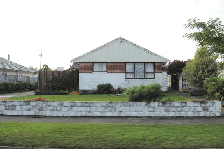 Photo of property in 22 Fenchurch Street, Northcote, Christchurch, 8052