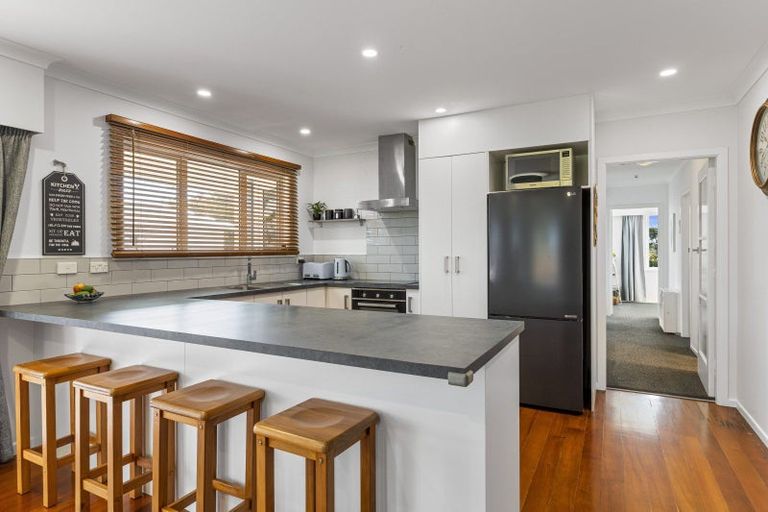 Photo of property in 135 Brecon Road, Stratford, 4332