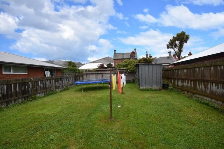 Photo of property in 28 Surrey Street, Caversham, Dunedin, 9012