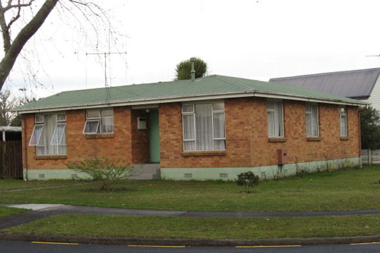 Photo of property in 5 Crosher Place, Silverdale, Hamilton, 3216