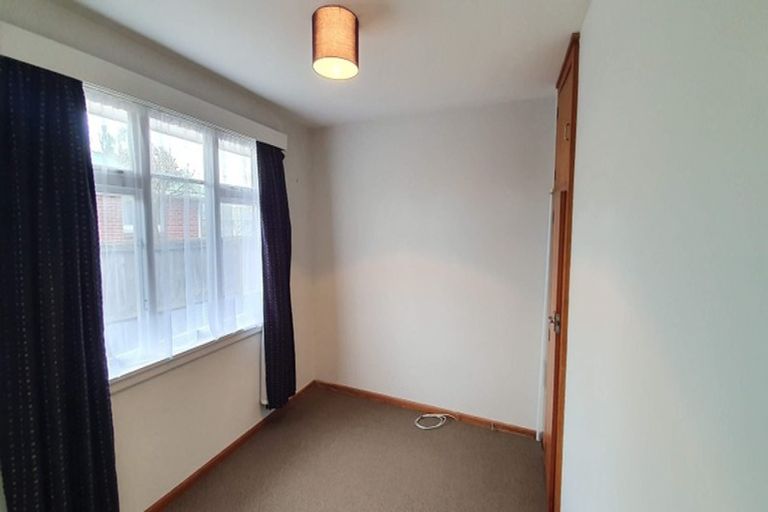 Photo of property in 11a Barclay Place, Burwood, Christchurch, 8061