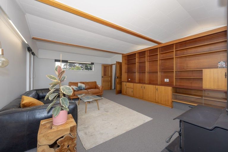 Photo of property in 45 Newcastle Road, Hawea Flat, Lake Hawea, 9382