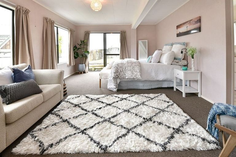 Photo of property in 6 Te Kapa Place, Snells Beach, 0920