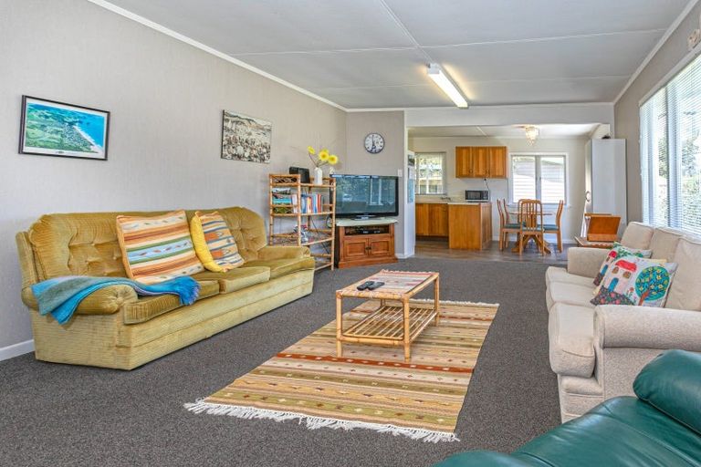 Photo of property in 35 Marlin Place, Whiritoa, Whangamata, 3691