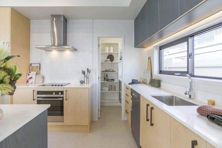 Photo of property in 93 Keri Vista Rise, Papakura, 2110