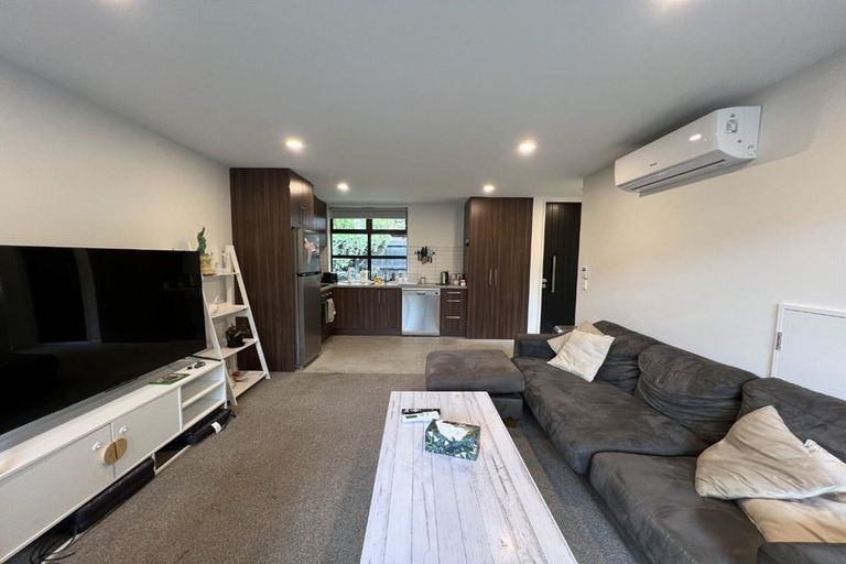 Photo of property in 8/91 Springfield Road, St Albans, Christchurch, 8014