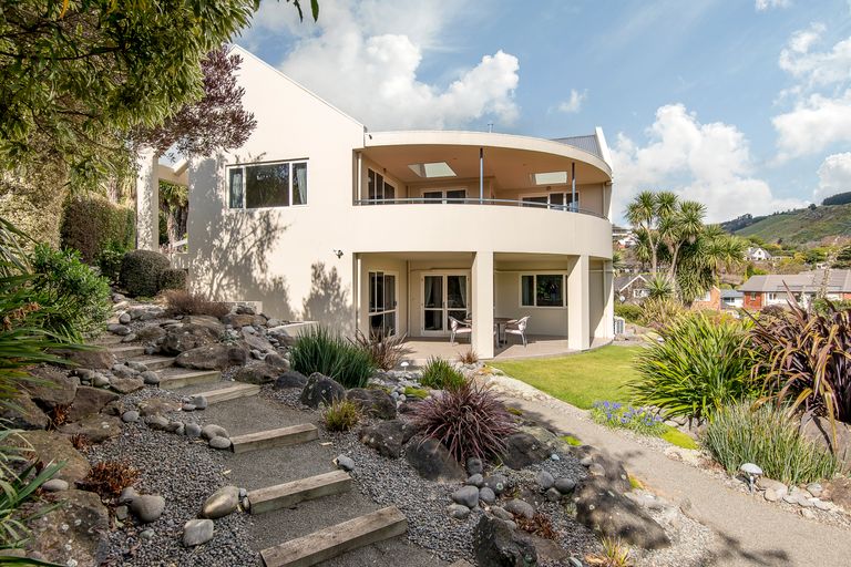 Photo of property in 9 Enticott Place, Huntsbury, Christchurch, 8022