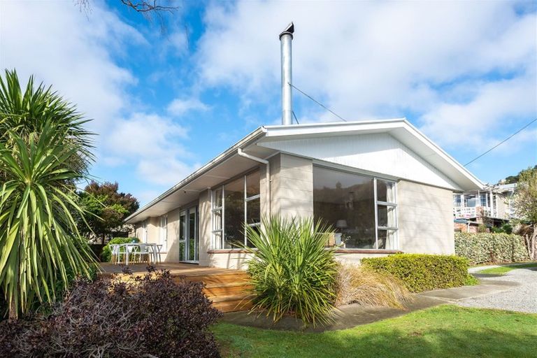 Photo of property in 39a Main Road, Redcliffs, Christchurch, 8081