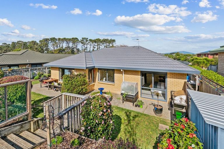 Photo of property in 125 Weggery Drive, Waikanae Beach, Waikanae, 5036