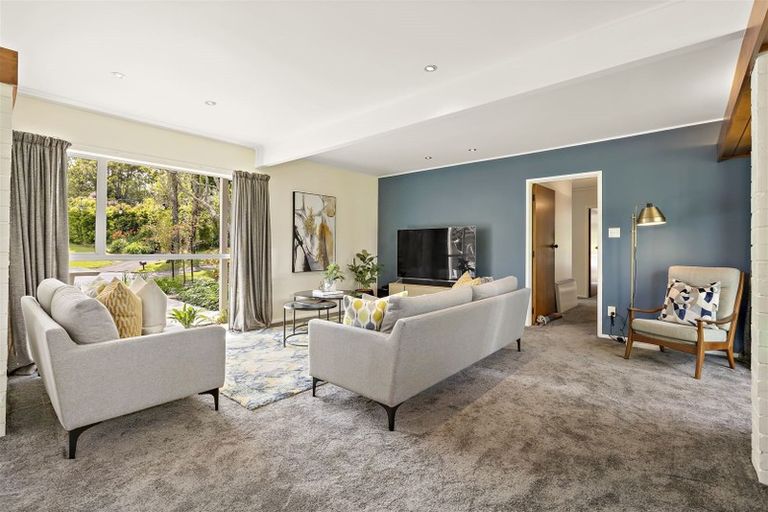 Photo of property in 5 Meanda Gardens, Sunnyhills, Auckland, 2010