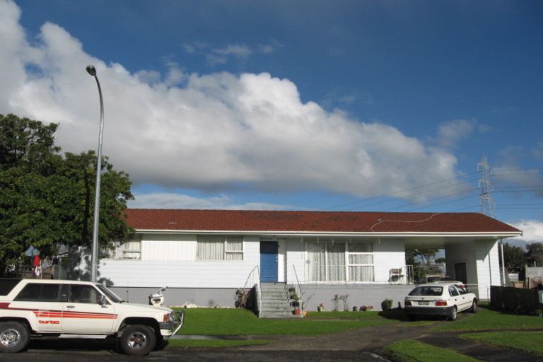 Photo of property in 12 Cosmo Place, Otara, Auckland, 2023