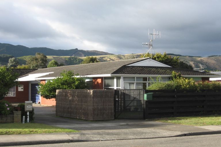 Photo of property in 124a Hillcrest Road, Raumati Beach, Paraparaumu, 5032