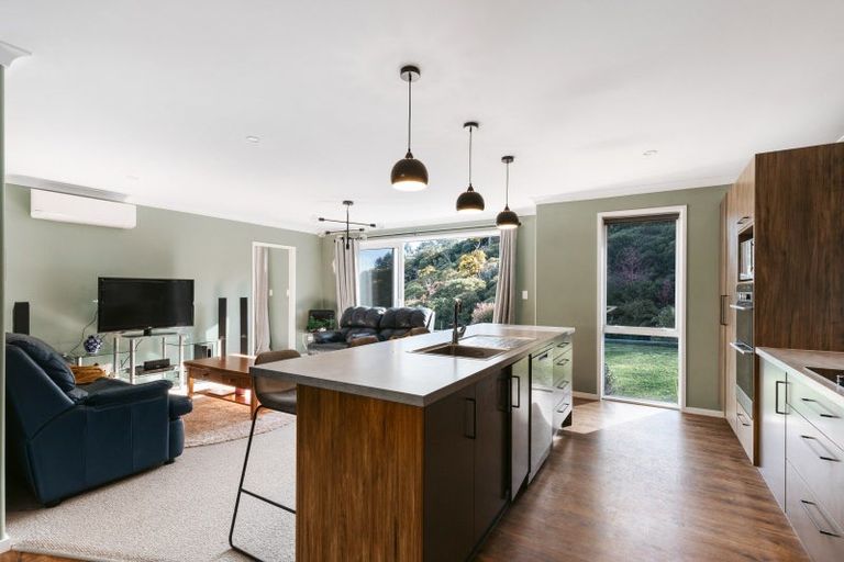 Photo of property in 107 Adler Drive, Ohauiti, Tauranga, 3112