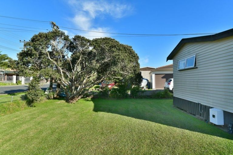Photo of property in 122 Brightside Road, Stanmore Bay, Whangaparaoa, 0932