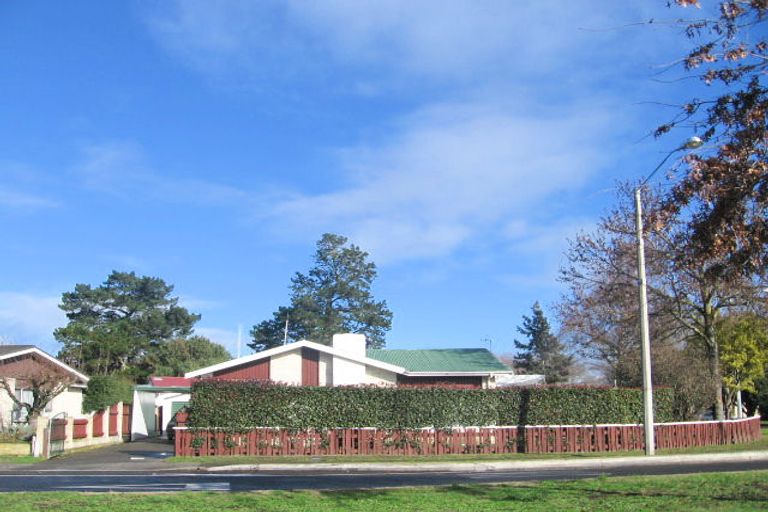 Photo of property in 127 Flaxmere Avenue, Flaxmere, Hastings, 4120