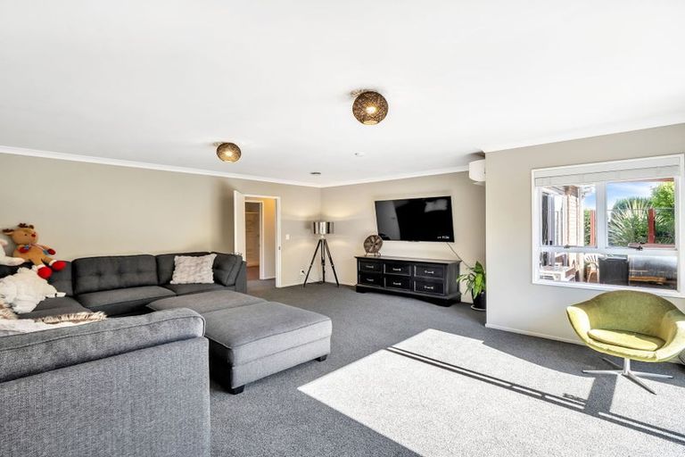 Photo of property in 35 Mansfield Drive, Kaiapoi, 7630