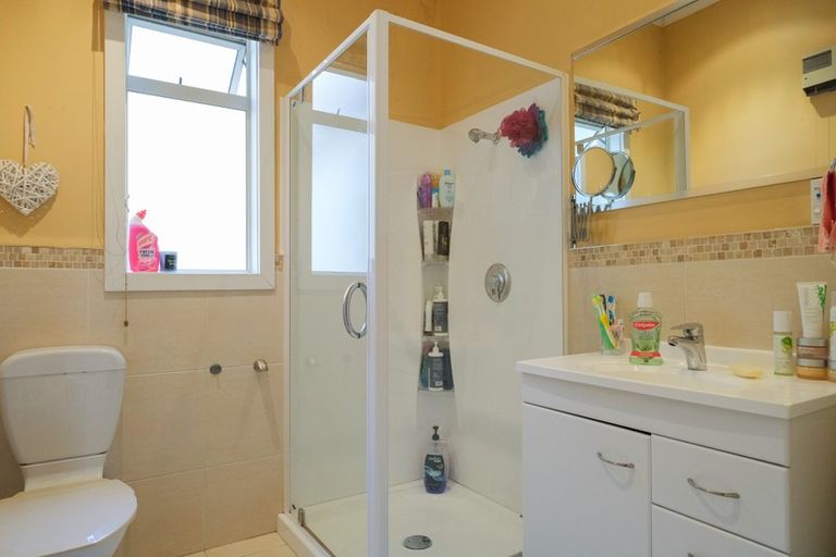 Photo of property in 74 Forbury Road, Saint Clair, Dunedin, 9012