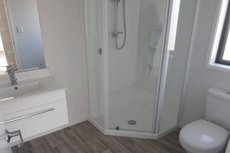 Photo of property in 26 Broadway Parade, Rolleston, 7615