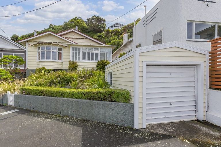 Photo of property in 522 Evans Bay Parade, Hataitai, Wellington, 6021