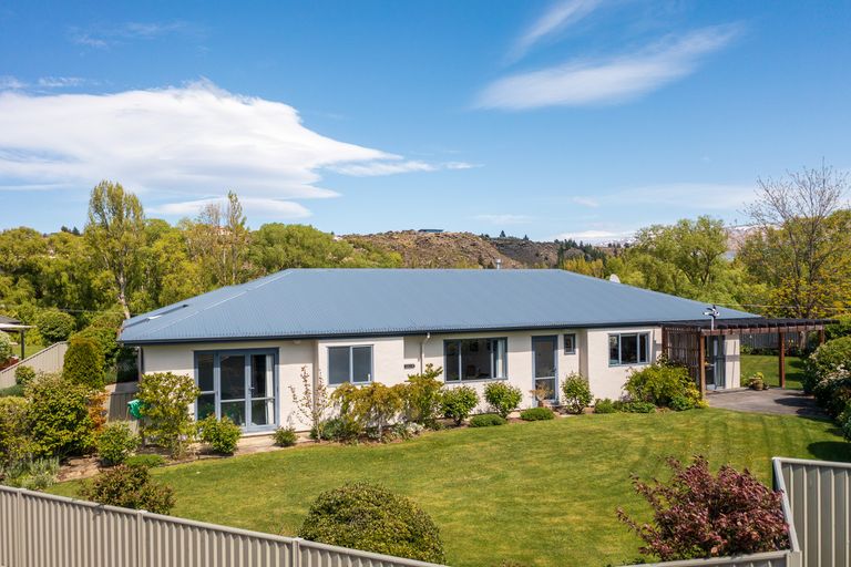 Photo of property in 13 Walnut Grove, Alexandra, 9320