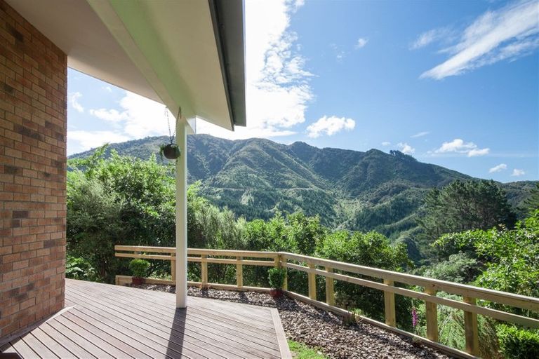 Photo of property in 1668a Akatarawa Road, Akatarawa Valley, Upper Hutt, 5372