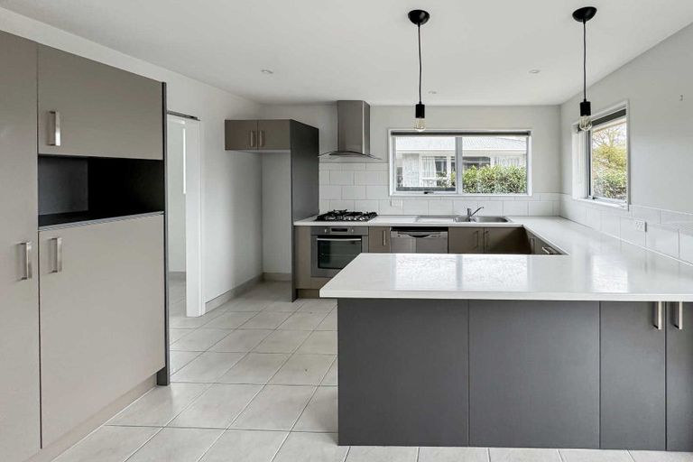 Photo of property in 5 Leo Street, Bishopdale, Christchurch, 8051