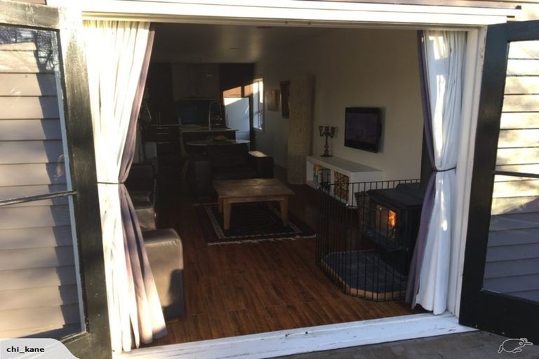 Photo of property in 130 Saint Martins Road, Saint Martins, Christchurch, 8022