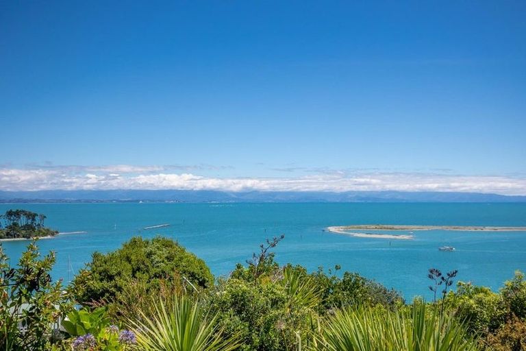 Photo of property in 22 Albert Road, Stepneyville, Nelson, 7010