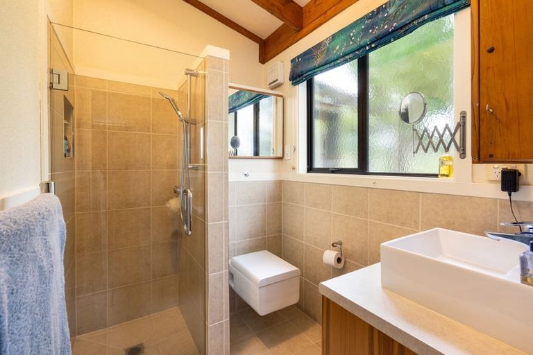 Photo of property in 32 Frances Street, Broad Bay, Dunedin, 9014