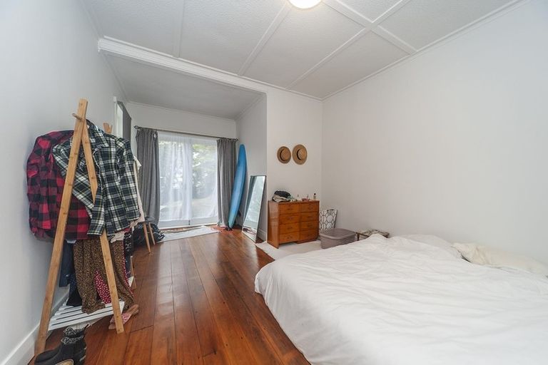 Photo of property in 8 Akatea Street, Berhampore, Wellington, 6023