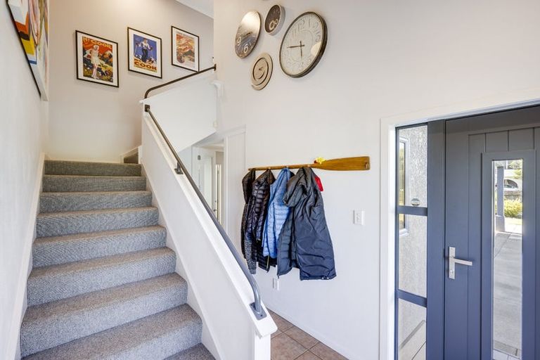 Photo of property in 69 Meeanee Quay, Westshore, Napier, 4110