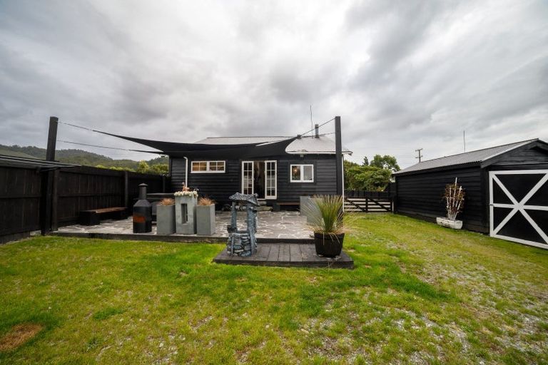 Photo of property in 70 Moorhouse Street, Ross, 7812