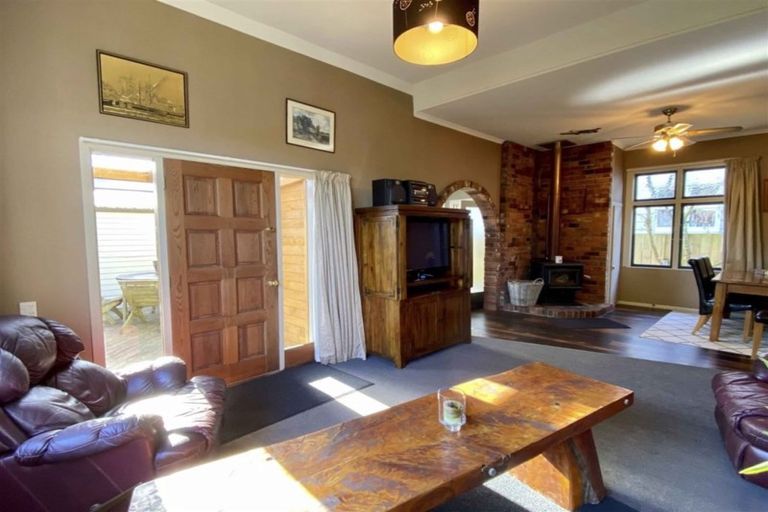 Photo of property in 24 Compton Street, Georgetown, Invercargill, 9812