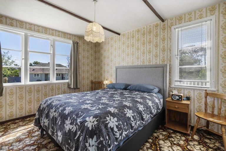 Photo of property in 13 Philomel Crescent, Bayswater, Auckland, 0622