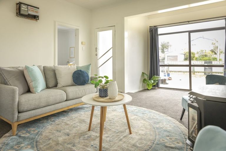 Photo of property in 117 Cornfoot Street, Castlecliff, Whanganui, 4501