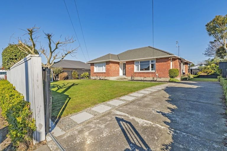 Photo of property in 25 Munro Street, Redwood, Christchurch, 8051