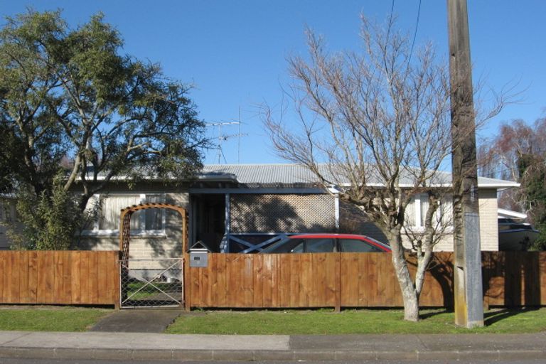 Photo of property in 16 Resolute Way, Papakura, 2110