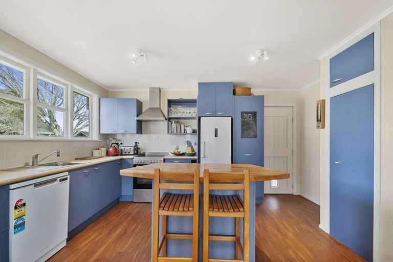 Photo of property in 37 Tongariro Road, Turangi, 3334