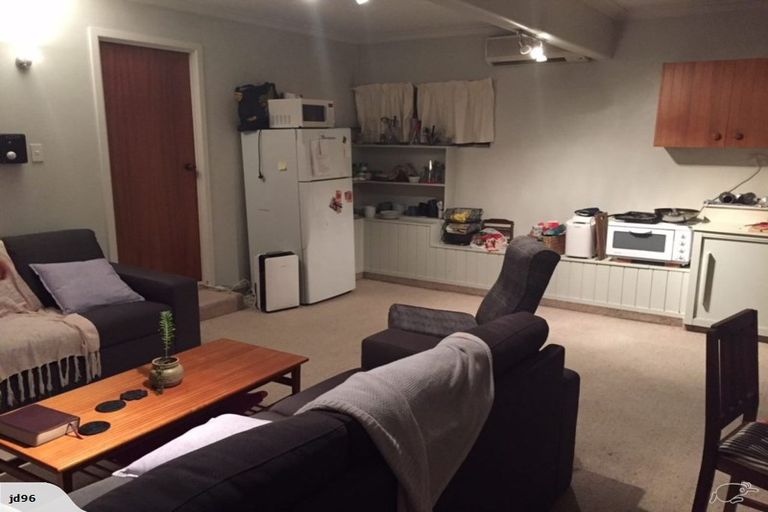 Photo of property in 8 Happy Home Road, Westmorland, Christchurch, 8025