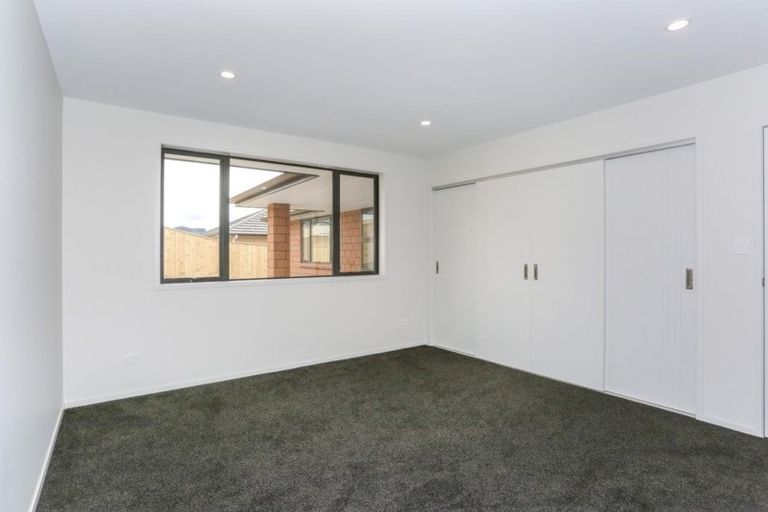 Photo of property in 10 Gibboney Place, Pokeno, 2402