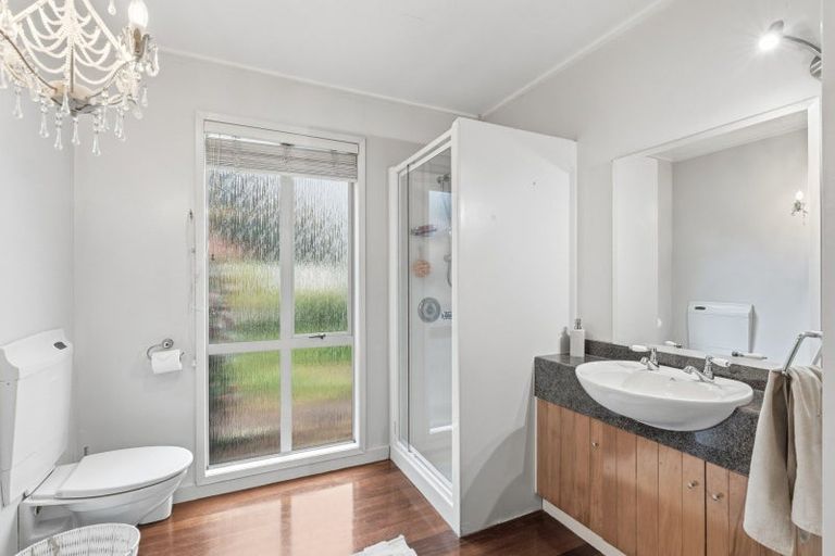 Photo of property in 320 Gladstone Road South, East Taieri, Mosgiel, 9092