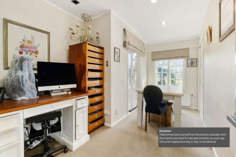 Photo of property in 284 Whitford Park Road, Whitford, Manurewa, 2576