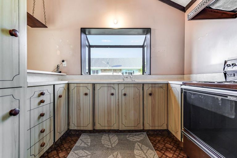 Photo of property in 43 Te Aroha Street, Hamilton East, Hamilton, 3216