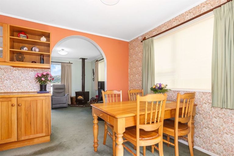 Photo of property in 20 Cassley Crescent, Papakowhai, Porirua, 5024